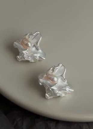Freshwater Pearl Floral Stud Earrings, brand: Lustre Atelier, condition: Very good, £9.99, £11.19 includes Buyer Protection