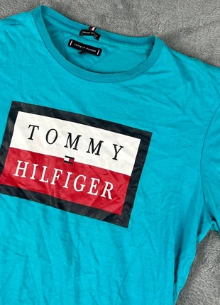 Tommy Hilfiger Logo Tee Premium. Size L, marca: Tommy Hilfiger, estado: Muy bueno, tamaño: L, 15,50 €, 16,98 € Protección al comprador incluida