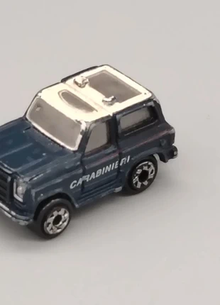 MicroMachines Carabinieri fuoristrada originale anni ’90, merk: Micro Machines, staat: Heel goed, maat: M, € 6,00, € 7,00 inclusief Kopersbescherming