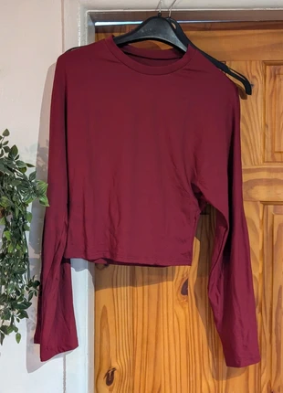 Model shown- Brand new 🔥 womens red oversized flared sleeve top size 10-12, brand: tiktok, condition: New with tags, size: M / UK 12-14, £4.50, £5.43 includes Buyer Protection