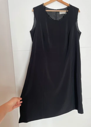 Petite robe noir classique, marke: Lysa Kara, zustand: Sehr gut, größe: XL / 42 / 14, 10,00 €, 11,20 € inklusive Vinted-Käuferschutz