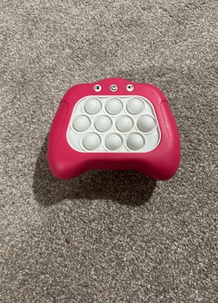 Fidget memory game, brand: Smyths, condition: Very good, size: One size, £1.00, £1.38 includes Buyer Protection