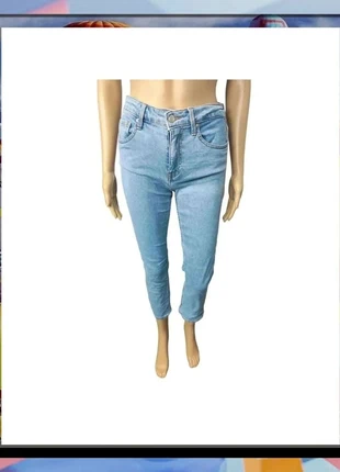 Jeans denim en azul claro 🌹, marque: Bershka, état: Très bon état, taille: XS / 34 / 6, 6,98 €, 8,03 € Protection acheteurs incluse