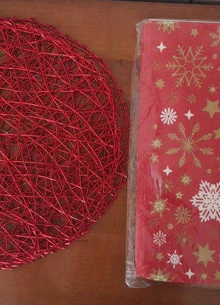 🎄 Lot de décoration de table de Noël – 3 sous-assiettes décoratives + 9 sets de table Sovie Home, marque: sovie Home, état: Très bon état, 1,50 €, 2,28 € Protection acheteurs incluse