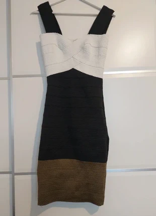 Dress size 10, état: Très bon état, taille: S / 36 / 8, 10,00 €, 11,20 € Protection acheteurs incluse