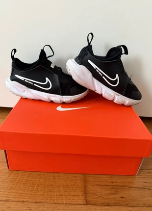 Nike flex runner n. 26, marque: Nike, état: Très bon état, taille: 26, 12,00 €, 13,30 € Protection acheteurs incluse