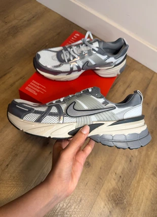Nike V2K Run 43, marque: Nike, état: Neuf avec étiquette, taille: 43, 65,00 €, 68,95 € Protection acheteurs incluse