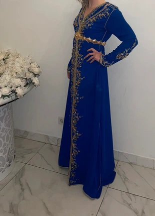 Koningsblauwe takshita/marokkaanse jurk maat S en M, merk: Wedding, staat: Goed, maat: M / 38 / 10, € 50,00, € 53,20 inclusief Kopersbescherming