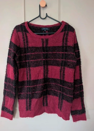 Checked / Plaid Jumper Size 12 | Cosy Red & Black Knit | Autumn Winter Sweater, brand: New Look, condition: Very good, size: L / 12, £8.00, £9.10 includes Buyer Protection