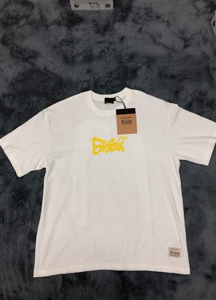 Evisu T-shirts, marca: Evisu, estado: Novo com etiquetas, tamanho: XL, €25.77, €27.76 inclui Proteção do Comprador