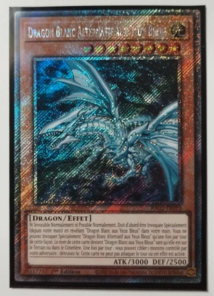 Dragon Blanc Alternatif aux Yeux Bleus, brand: Yu-Gi-Oh!, condition: New without tags, €4.00, €4.90 includes Buyer Protection