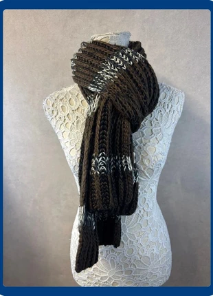 Écharpe marron chinée à motifs nordiques – Lot MI30, estado: Muito bom, €7.50, €8.58 inclui Proteção do Comprador Pro