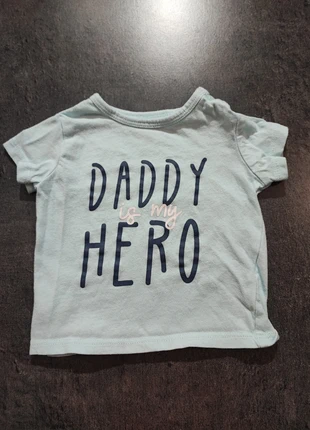 Tee shirt, marca: Kiabi, estado: Muy bueno, tamaño: 3-6 meses / 62 cm, 1,00 €, 1,75 € Protección al comprador incluida