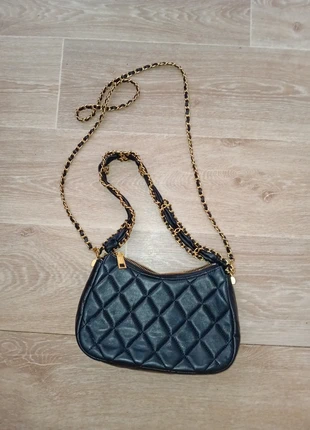 Sac à main matelassé noir, marque: itamood, état: Très bon état, 10,00 €, 11,20 € Protection acheteurs incluse