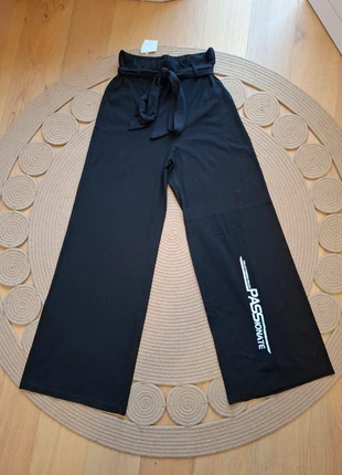 Pantalon noir taille haute - Shein - T.XS (34), marke: Shein, zustand: Sehr gut, größe: XS / 34 / 6, 6,00 €, 7,00 € beinhaltet Vinted-Käuferschutz Pro