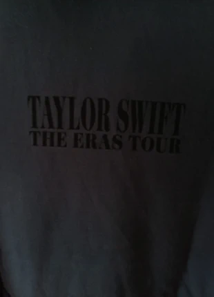 Taylor swift Eras Tour trui maat s, marque: Taylor Swift, état: Neuf sans étiquette, taille: S / 36 / 8, 48,00 €, 51,10 € Protection acheteurs incluse