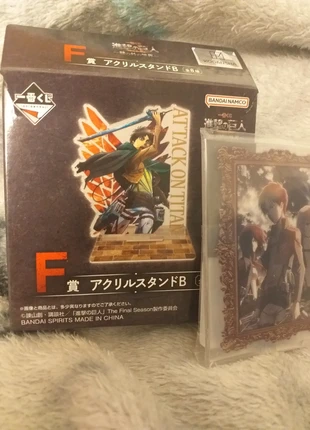 Mini acrylique eren armin mikasa, marke: Ichiban Kuji, zustand: Neu, mit Etikett, größe: Einheitsgröße, 8,00 €, 9,10 € inklusive Vinted-Käuferschutz