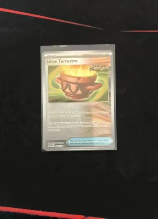 Urne terrestre 106/131 évolution prismatique, marke: Pokémon, zustand: Sehr gut, 1,99 €, 2,79 € inklusive Vinted-Käuferschutz