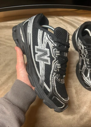 New Balance 740 Noir et Gris Argenté Taille 43, brand: New Balance, condizioni: Ottime, taglia: 43, €55.00, €58.45 include la Protezione acquisti