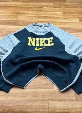 Sweat Nike Vintage Y2K Made In USA Retro Style Boxy Gris Noir Taille L, T162.., marke: Nike, zustand: Sehr gut, größe: L, 37,90 €, 40,50 € inklusive Vinted-Käuferschutz