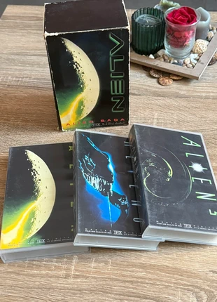 Coffret VHS k7 vidéos Alien saga, zustand: Sehr gut, 10,00 €, 11,20 € beinhaltet Vinted-Käuferschutz Pro