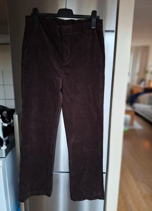 Broek. Ribfluweel. Trend One. Mt 42. (Maten zie beschrijving), merk: Trend One, staat: Heel goed, maat: XL / 42 / 14, € 7,00, € 8,05 inclusief Kopersbescherming