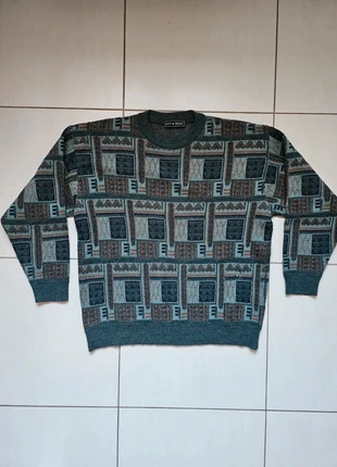 knitted sweater vintage / taille L, merk: Vintage, staat: Heel goed, maat: L, € 12,00, € 13,30 inclusief Kopersbescherming