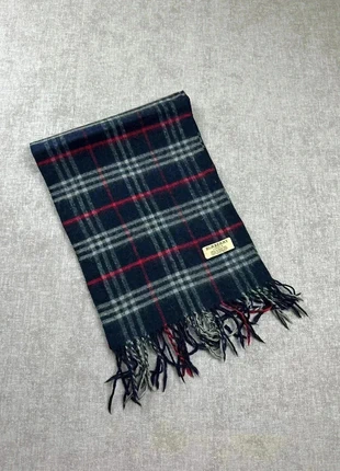 Écharpe Burberry bleu marine, merk: Burberry, staat: Heel goed, € 45,00, € 47,95 inclusief Kopersbescherming Pro