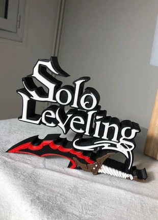 Logo Solo Leveling figurine sololeveling figure, marque: Otaku, état: Très bon état, 15,00 €, 16,45 € Protection acheteurs (Pro) incluse