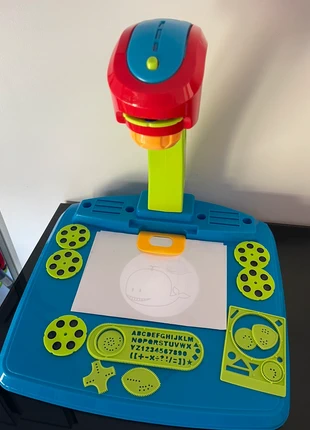 Jeux dessins, zustand: Sehr gut, größe: Einheitsgröße, 9,00 €, 10,15 € inklusive Vinted-Käuferschutz