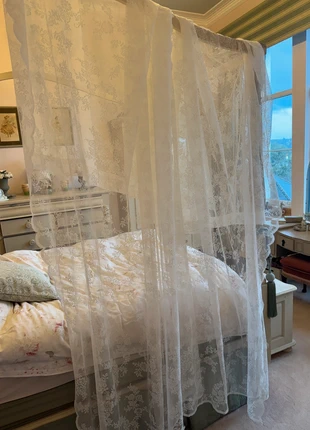 IKEA Ivory scallop edged voiles 64in W 120L, brand: IKEA, condition: New without tags, size: 300 cm and up, £7.00, £8.05 includes Buyer Protection