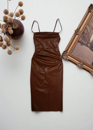 Abito marrone similpelle donna XS S woman's brown midi dress, marque: ELEGANTE, état: Neuf sans étiquette, taille: XS / 34 / 6, 8,50 €, 9,63 € Protection acheteurs incluse