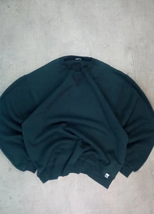 Pull col rond oversize Russell Athletic noir taille M homme, marque: Russell Athletic, état: Très bon état, taille: M, 24,00 €, 25,90 € Protection acheteurs incluse