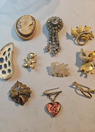 Lote alfinetes de peito, estado: Satisfatório, €5.00, €5.95 inclui Proteção do Comprador