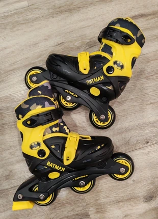 Patins em Linha Batman, marca: DC, estado: Muito bom, tamanho: 30, €12.00, €13.30 inclui Proteção do Comprador