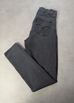 Jean Levi's 311 shaping skinny FR40 - W30 L32 / L26JL2036, marque: Levi's, état: Très bon état, taille: L / 40 / 12, 20,90 €, 22,65 € Protection acheteurs (Pro) incluse