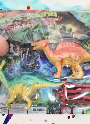 Estuche de dinosaurios y asesorios para los amantes de la prehistoria 🎈, marque: Dinosaur, état: Neuf avec étiquette, taille: Taille unique, 2,00 €, 2,80 € Protection acheteurs incluse