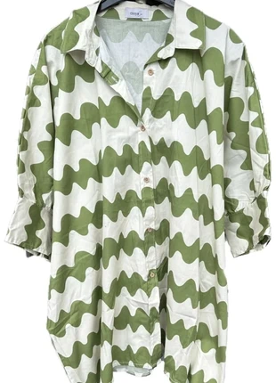 Chemise / robe oversize GioyaCo à imprimé vert et blanc – Taille unique, brand: Gioya Co, condition: Very good, size: One size, €12.00, €13.30 includes Buyer Protection
