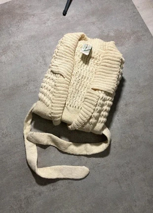 Pull Long Aran Vintage Irish Wool en 100% pure laine Beige en maille torsadée taille M, marque: Aran Crafts, état: Très bon état, taille: M / 38 / 10, 34,99 €, 37,44 € Protection acheteurs incluse