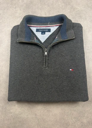 Pull half zip 1/4 zip Tommy Hilfiger gris col camionneur logo brodé - Taille L, marque: Tommy Hilfiger, état: Très bon état, taille: L, 35,00 €, 37,45 € Protection acheteurs incluse