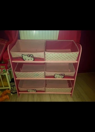 Étagère avec panier hello kitty, marque: Hello Kitty, état: Bon état, 5,00 €, 5,95 € Protection acheteurs incluse