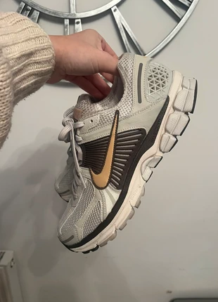 Nike Zoom Vomero 5 – Size 6, brand: Nike, condition: Very good, size: 6, £50.00, £53.20 includes Buyer Protection