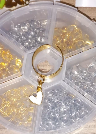 Bague breloque coeur blanc, marque: Fait Main, état: Neuf avec étiquette, 2,00 €, 2,80 € Protection acheteurs incluse