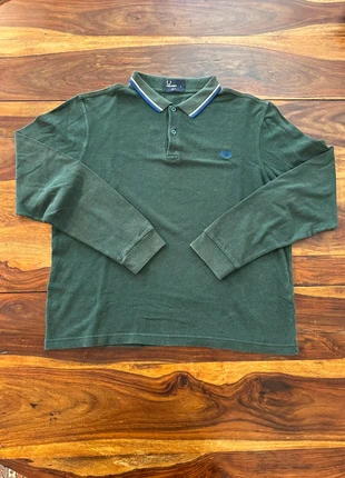 Fred Perry Slim Fit XL – Polo Verde a Maniche Lunghe, Look Casual Chic, marke: Fred Perry, zustand: Gut, größe: XL, 19,99 €, 21,69 € inklusive Vinted-Käuferschutz