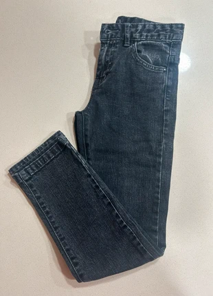 Calças de Ganga DKNY Kids - Tamanho 8 anos, brand: DKNY, condizioni: Ottime, taglia: 8 anni / 128 cm, €20.00, €21.70 include la Protezione acquisti