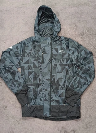 Veste imperméable à capuche avec zip noir taille S kalenji, marke: Kalenji, zustand: Sehr gut, größe: S, 20,00 €, 21,70 € inklusive Vinted-Käuferschutz