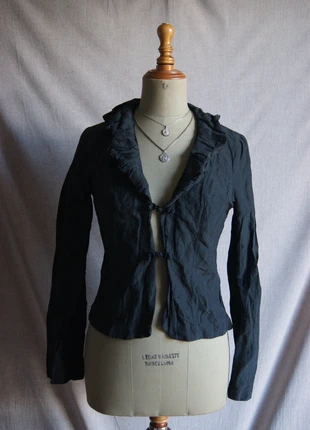 Gilet court noir volant années 90s, merk: Vintage Dressing, staat: Heel goed, maat: S / 36 / 8, € 15,00, € 16,45 inclusief Kopersbescherming