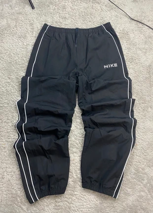 Jogging droit baggy trackpant Nike homme vintage noiry2k 90s logo brodé / Taille L - 530, brand: Nike, condition: Very good, size: L, €27.00, €29.05 includes Buyer Protection