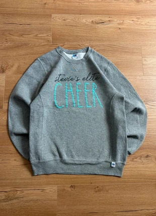 Sweat crewneck vintage russell athletic gris taille M, marque: Russell Athletic, état: Très bon état, taille: M, 6,00 €, 7,00 € Protection acheteurs (Pro) incluse