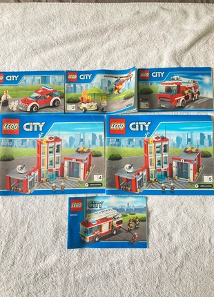 Caserne pompier | rouge blanc | lego 60110 + 60002, marque: LEGO City, état: Très bon état, taille: Prématuré, jusqu'à 44cm, 85,00 €, 89,95 € Protection acheteurs incluse